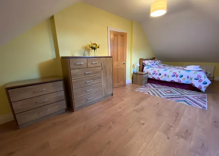 Portinaghy House לינה וארוחת בוקר Emyvale